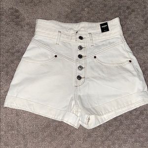 Abercrombie & Fitch NWT shorts! Size 2